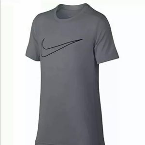 Nike Dry Silky Swoosh Athletic T-Shirt Dri-fit